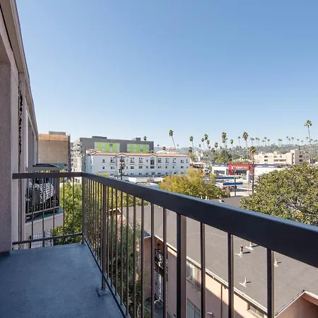 Luxury One Bedroom Apartments Free Parking&Pool Los Angeles Exterior photo